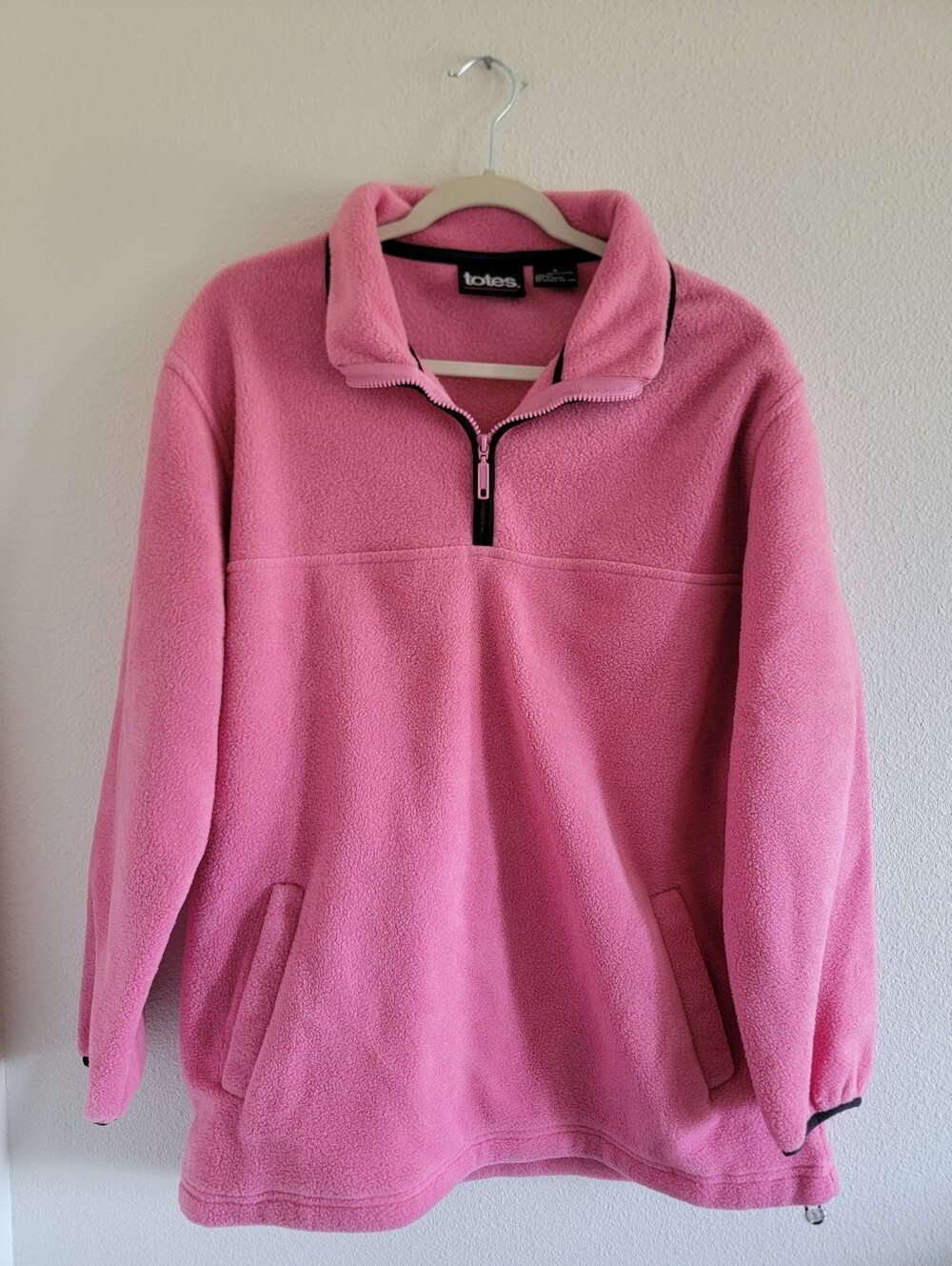 Totes Fleece Quarter Zip Pullover Pink/Black Size Medium